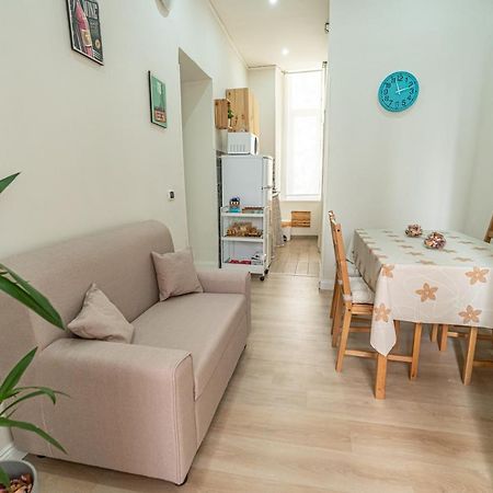 Casa Vacanze Decumano 18 Naples Luaran gambar