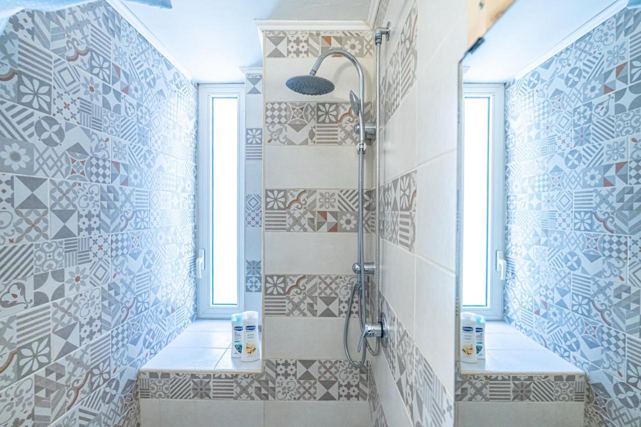 Casa Vacanze Decumano 18 Naples Luaran gambar